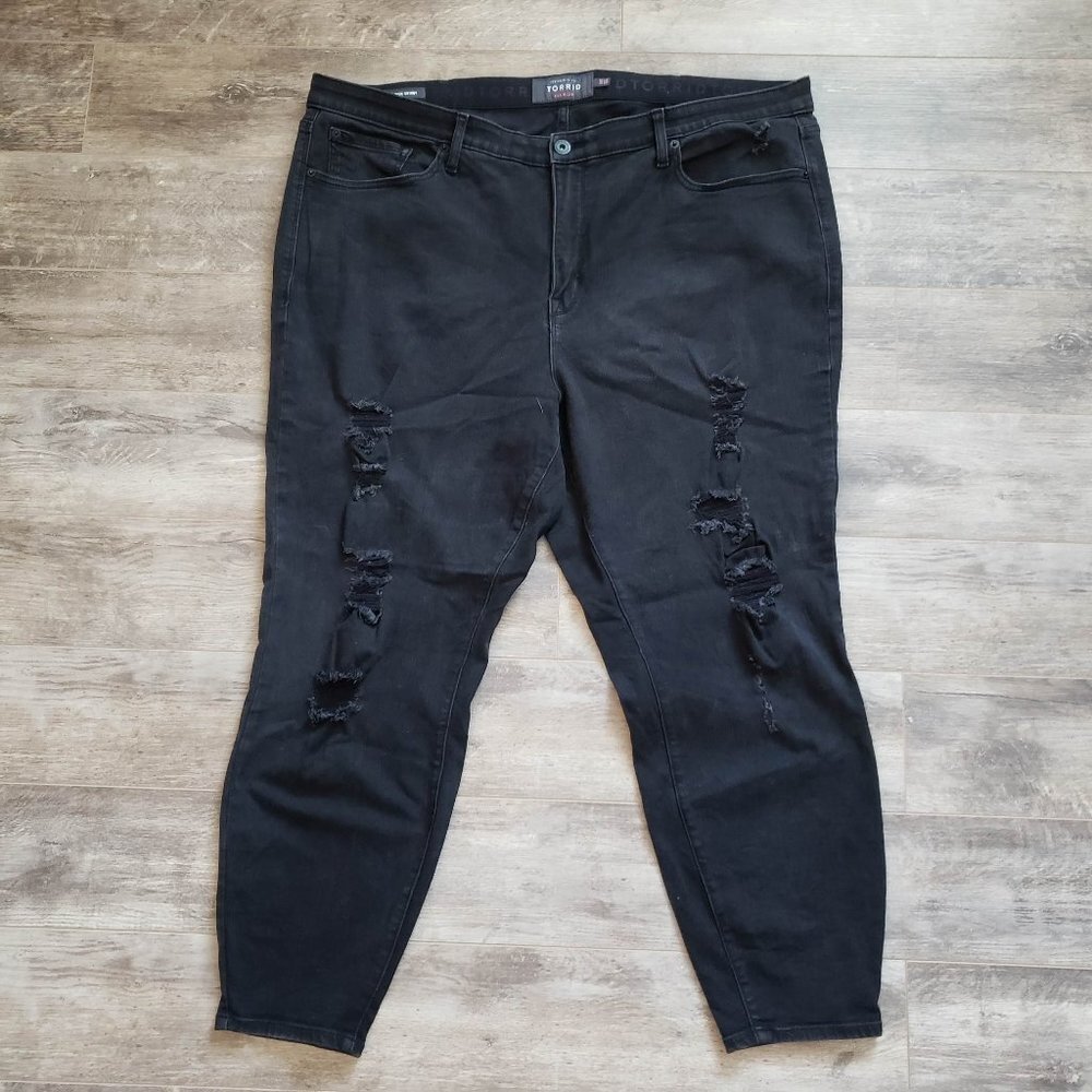 Torrid Black Sky High Skinny Destroyed Front Jeans 24R